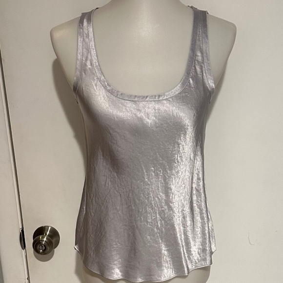 Vince Tops - Vince Scoop-neck Satin Vest Top - Size XXS‎ - NEW With Tags.